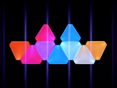 अधिकतम 12 पीसी पैनलों और आरजीबीआईसी 16.7 मिलियन रंगों के साथ 24 वी गेमिंग लाइट